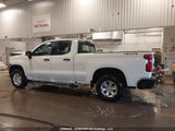 Chevrolet Silverado K1500 1GCRDAED0RZ173572 снимка