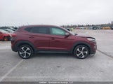 Hyundai Tucson Limited/Sport And Eco/Se KM8J3CA26GU058254 fotografie