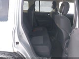 Jeep Patriot 1C4NJPAB7CD660027 снимка