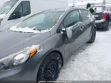 Kia Forte 2.0L Ex/2.0L Lx+ KNAFK5A87G5641582 fotografie