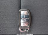 Hyundai Ioniq Electric Preferred KMHC75LJ2LU060316 fotografie