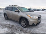 Toyota Highlander Xle 5TDJKRFH2ES030489 снимка