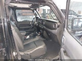 Jeep Wrangler Unlimited Sahara 4Xe 1C4JJXP6XMW867588 fotografie
