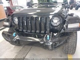 Jeep Wrangler Unlimited Sahara 4Xe 1C4JJXP6XMW867588 fotografie