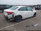 Toyota Corolla Le 5YFBPMBE0MP216754 снимка