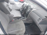 Toyota Corolla 2T1BU4EE5AC472422 снимка