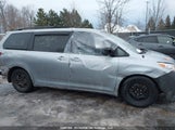Toyota Sienna Le 8 Passenger 5TDKK3DC1CS241902 снимка