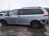 Toyota Sienna Le 8 Passenger 5TDKK3DC1CS241902 снимка