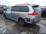 Toyota Sienna Le 8 Passenger 5TDKK3DC1CS241902 снимка