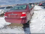 Toyota Camry Le/Xle/Se 4T1BE32K95U047503 photo
