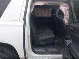 GMC Yukon Xl  Sle 1GKS2GEC2FR502760 снимка