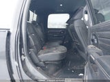 Ram  Limited 3C6UR5SL3NG380165 снимка
