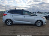 Kia Rondo KNAHT8A35E7009709 снимка