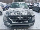 Hyundai Venue Essential Manual KMHRB8A32MU116559 снимка