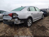 Volkswagen Passat S 1VWAT7A33HC082388 снимка