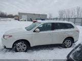 Mitsubishi Outlander JA4AZ2A37EZ605354 снимка