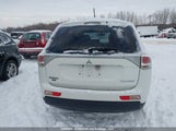 Mitsubishi Outlander JA4AZ2A37EZ605354 снимка