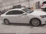 Volkswagen Passat Se 1VWBS7A34GC002621 снимка
