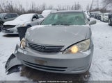 Toyota Camry Le/Xle/Se 4T1BE32K75U525658 photo