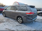 Toyota Sienna Le 8 Passenger 5TDKK3DC0BS167192 снимка