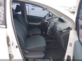 Toyota Yaris Le/Rs JTDKT923375137121 photo