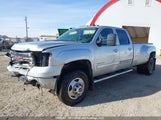 GMC Sierra 3500Hd Slt 1GT424C83EF102935 снимка
