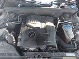 Audi A4 2.0T Premium WAUFFCFL6CA038064 fotografie