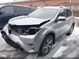 Toyota Rav4 Xle 2T3RFREV2JW828479 снимка