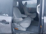 Toyota Sienna 5TDZK3DC0BS131808 снимка