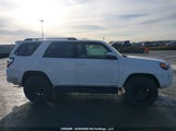 Toyota 4Runner Sr5/Sr5 Premium/Venture/Limited/Night Shade/Trd Off Road/Trd Off Road Premium/Trd Pro JTEBU5JR5L5760113 fotografie