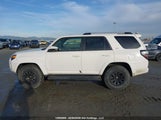 Toyota 4Runner Sr5/Sr5 Premium/Venture/Limited/Night Shade/Trd Off Road/Trd Off Road Premium/Trd Pro JTEBU5JR5L5760113 fotografie