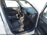 Jeep Patriot 1C4NJRAB0GD573944 снимка