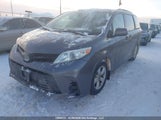 Toyota Sienna 5TDZZ3DC6JS931264 снимка