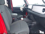 Jeep Wrangler 4-Door Sahara 1C4PJXEN6RW101983 снимка