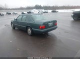 Mercedes-Benz E 320 Bas/320 Spcial WDBEA32E0SC157959 снимка