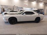Dodge Challenger Sxt 2C3CDZAG1JH302724 снимка