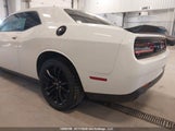 Dodge Challenger Sxt 2C3CDZAG1JH302724 снимка