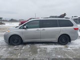 Toyota Sienna Le 8 Passenger 5TDKZ3DC4HS895893 снимка