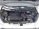 Nissan Versa 3N1CE2CP2EL425414 fotografie