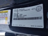 Honda Civic Touring 2HGFE1F92RH000521 снимка