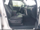 Toyota 4Runner Sr5/Sr5 Premium/Limited/Limited Night Shade/Trd Off Road/Trd Off Road Premium/Trd Pro JTEBU5JR3K5724919 photo
