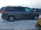 Toyota Sienna 5TDKK3DC5DS358884 снимка