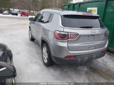 Jeep Compass Latitude 3C4NJDBB1NT104287 fotografie