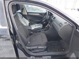Volkswagen Passat 1VWAN7A3XEC115201 снимка