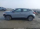 Nissan Kicks Sv 3N1CP5CV3RL555802 снимка