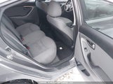 Hyundai Elantra Gl 5NPDH4AE8CH070123 снимка