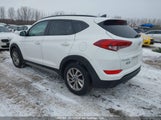 HYUNDAI TUCSON SE 2.0L KM8J3CA46JU****** снимка