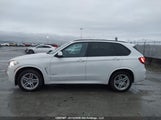 BMW X5 XDRIVE35I 5UXKR0C56J0****** fotografie