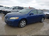 Toyota Camry Le/Se 4T1BE46K87U031943 photo
