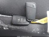 Volkswagen Jetta Highline 3VWE57BU2MM073970 снимка